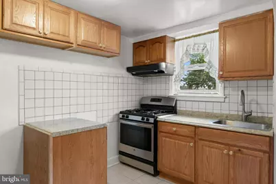 921 Maiden Choice Lane, Baltimore, MD 21229 - Photo 8