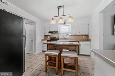 5611 Oakland Road, Baltimore, MD 21227 - Photo 12