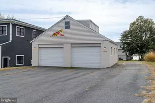 7609 Iroquois Ave, Baltimore, MD 21219 - Photo 4