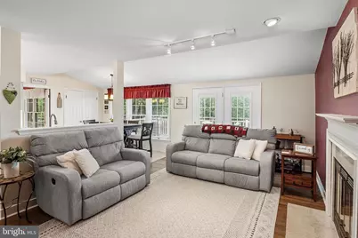 9201 Gardenia Road, Nottingham, MD 21236 - Photo 18
