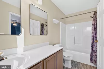 4415 Todd Point Lane, Baltimore, MD 21219 - Photo 32