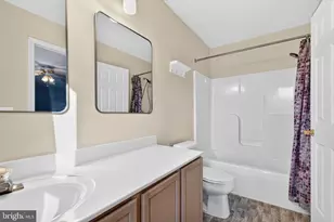 4415 Todd Point Ln, Baltimore, MD 21219 - Photo 32