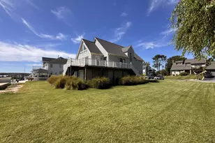 9011 Chesapeake Ave, Sparrows Point, MD 21219 - Photo 6
