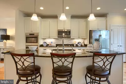 6910 Summit Circle, Towson, MD 21239 - Photo 16