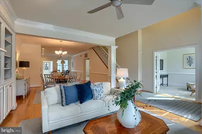 6910 Summit Circle, Towson, MD 21239 - Photo 4