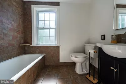 7 Cedarwood Road, Catonsville, MD 21228 - Photo 18