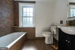 7 Cedarwood Rd, Catonsville, MD 21228 - Photo 18