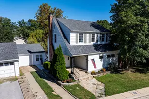 7 Cedarwood Rd, Catonsville, MD 21228 - Photo 1