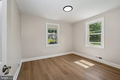 2909 Louisiana Avenue, Halethorpe, MD 21227 - Photo 18