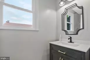 9207 Gardenia Rd, Nottingham, MD 21236 - Photo 6