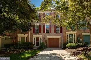 18 Mayapple Ct, Towson, MD 21286 - Photo 2