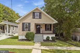 1 Glenwood Ave, Baltimore, MD 21228 - Photo 1
