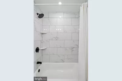 1 Glenwood Avenue, Baltimore, MD 21228 - Photo 20