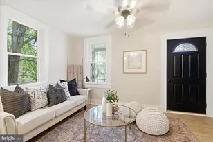 1 Glenwood Ave, Baltimore, MD 21228 - Photo 6