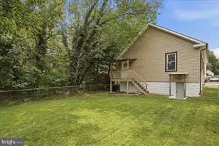 1 Glenwood Ave, Baltimore, MD 21228 - Photo 34