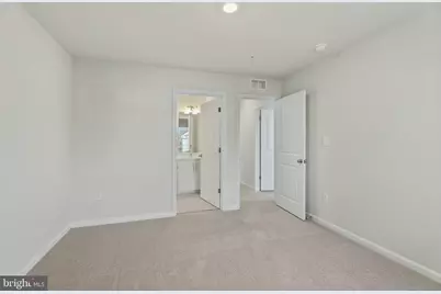8128 Cypress Point Drive, Rosedale, MD 21237 - Photo 16