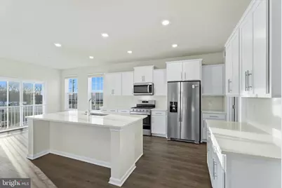 8128 Cypress Point Drive, Rosedale, MD 21237 - Photo 4