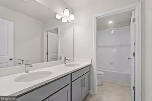 8126 Cypress Pt Dr, Rosedale, MD 21237 - Photo 24