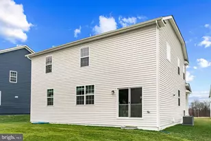 8126 Cypress Pt Dr, Rosedale, MD 21237 - Photo 32