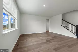 8126 Cypress Pt Dr, Rosedale, MD 21237 - Photo 10