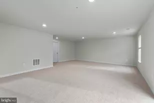8126 Cypress Pt Dr, Rosedale, MD 21237 - Photo 26