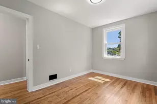 5601 Windsor Mill Rd, Baltimore, MD 21207 - Photo 16