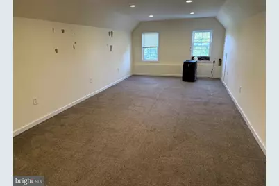 324 Main St, Reisterstown, MD 21136 - Photo 12