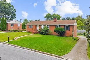 105 Martingale Rd, Lutherville Timonium, MD 21093 - Photo 2