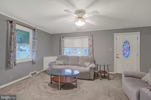 3458 Loganview Dr, Baltimore, MD 21222 - Photo 4
