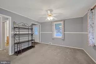 3458 Loganview Dr, Baltimore, MD 21222 - Photo 6