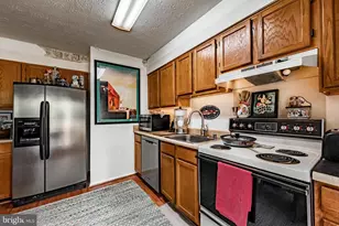 51 Stone Park Pl, Nottingham, MD 21236 - Photo 8