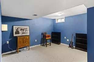 12 Tollington Ct, Baltimore, MD 21227 - Photo 6