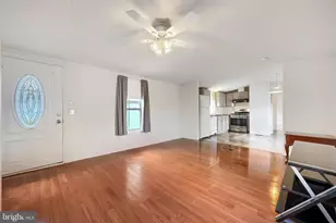 490 Mirabile Ln, Baltimore, MD 21224 - Photo 4