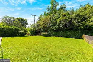 8212 Evergreen Dr, Baltimore, MD 21234 - Photo 42