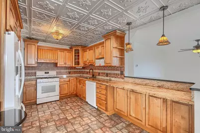 8304 Orchard Drive, Dundalk, MD 21222 - Photo 14