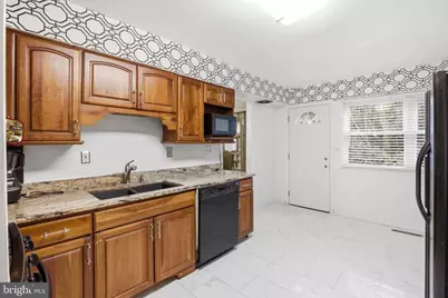 9809 Tolworth Circle, Randallstown, MD 21133 - Photo 32