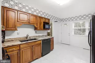 9809 Tolworth Cir, Randallstown, MD 21133 - Photo 32