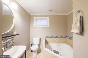 813 Woodrow Ave, Baltimore, MD 21221 - Photo 24