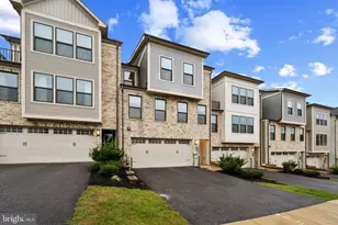 13721 Hunt Valley Ct, Cockeysville, MD 21030 - Photo 1