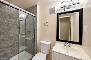 731 Wilton Farm Dr, Catonsville, MD 21228 - Photo 16