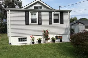 906 Meadow Ave, Baltimore, MD 21222 - Photo 2