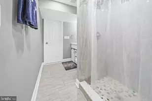 6713 Yataurba Dr, Gwynn Oak, MD 21207 - Photo 24