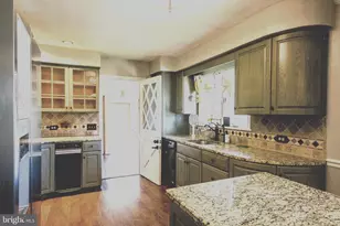 5400 13 Mile Ln, White Marsh, MD 21162 - Photo 10