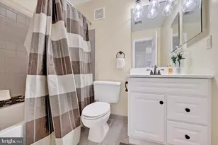 12 Joanna Ct, Pikesville, MD 21208 - Photo 16