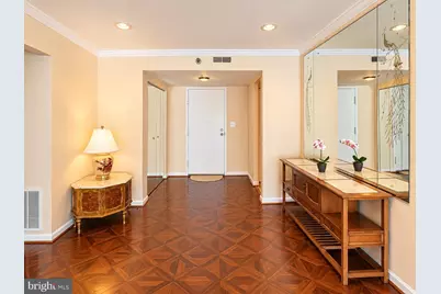 7203 Rockland Hills Drive #304, Baltimore, MD 21209 - Photo 6
