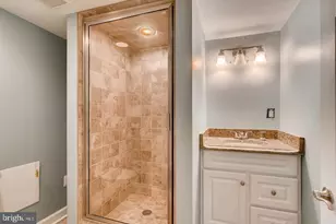 2704 Garnet Rd, Parkville, MD 21234 - Photo 4