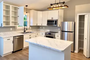 8 Rocky Ln, Pikesville, MD 21208 - Photo 2