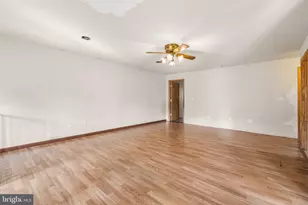 404 Dyer Ave, Reisterstown, MD 21136 - Photo 20