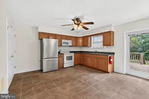 2806 11th St, Baltimore, MD 21219 - Photo 12