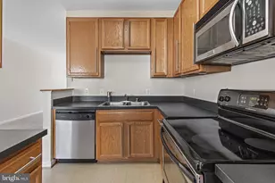 669 Hunting Fields Rd, Middle River, MD 21220 - Photo 24